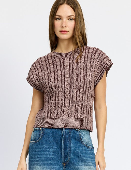 CABLE KNIT SHORT SLEEVE TOP